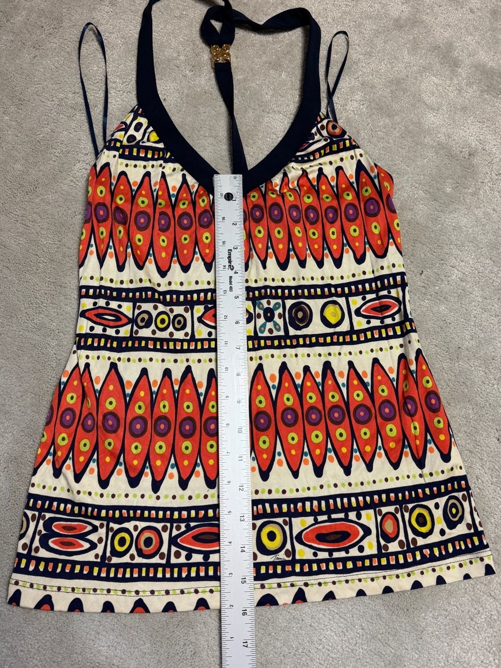 TRINA TURK BEACHWEAR TRIBAL PATTERNED HALTER V-NECK TOP SMALL PETITE 100% SILK - Picture 5 of 6